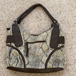Women’s Bueno Shoulder Bag Faux Snake Skin